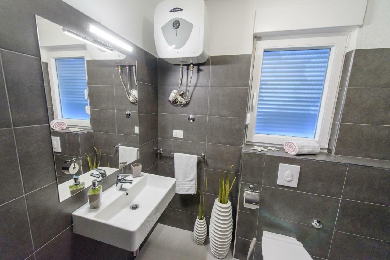 Tiamar Appartement Slatine Buitenkant foto