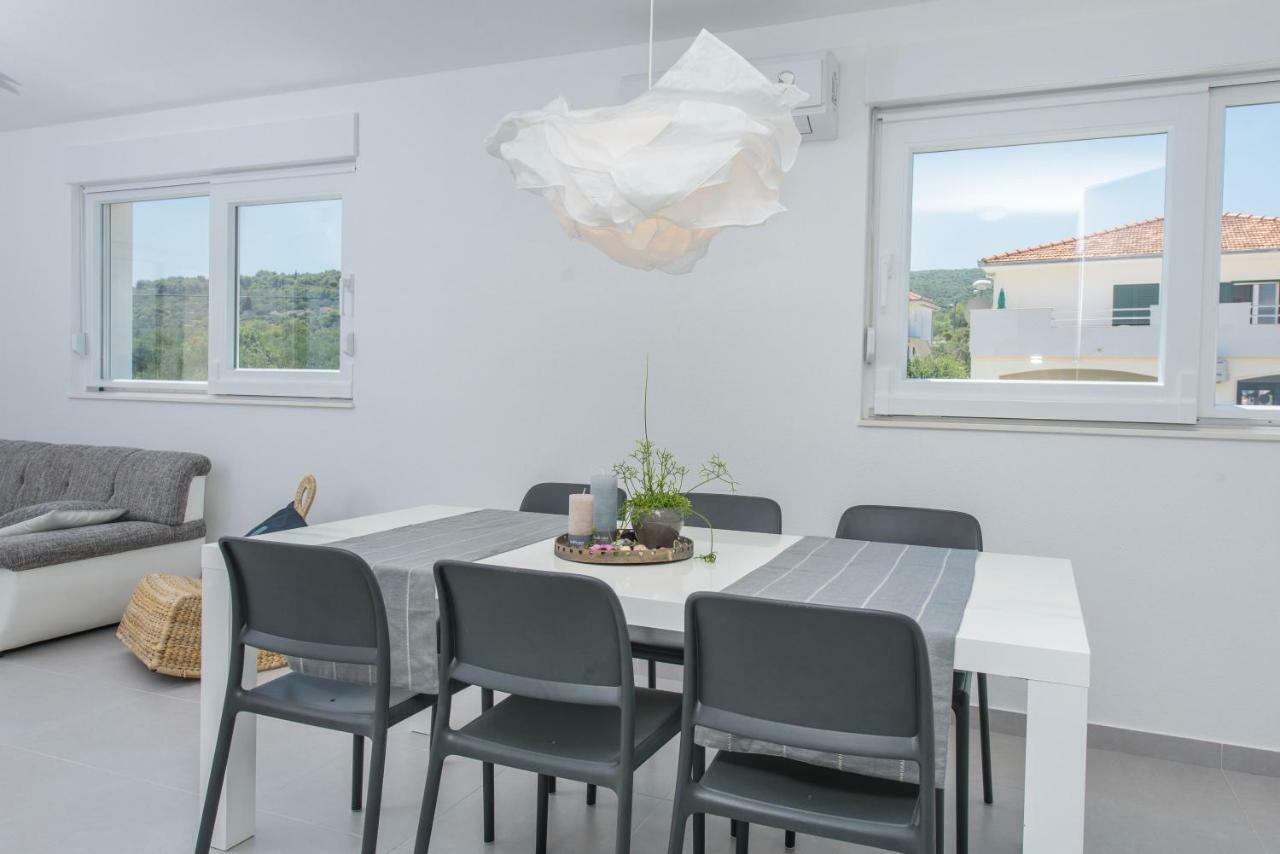 Tiamar Appartement Slatine Buitenkant foto